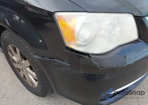 2012 Chrysler Town & Country Touring from USA, damaged, VIN 2C4RC1BG5CR170041